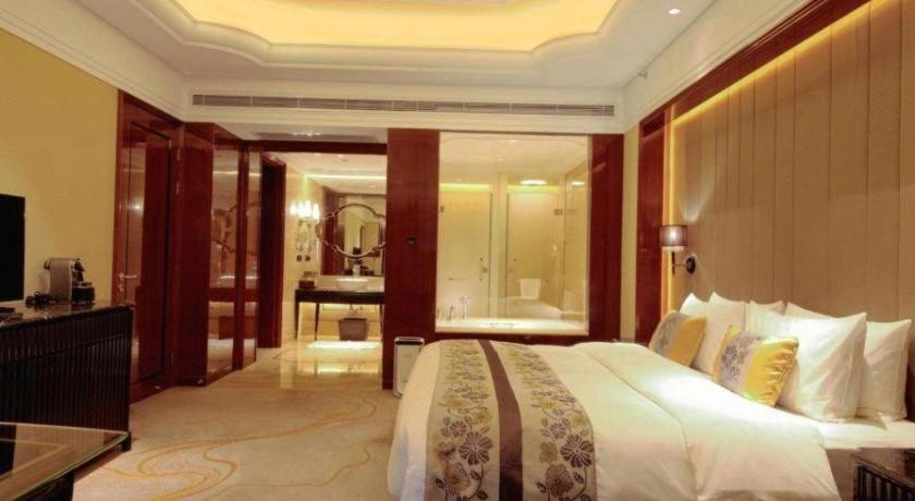 Wyndham Grand Plaza Royale Xianglin Shaoyang Hotel Exterior photo